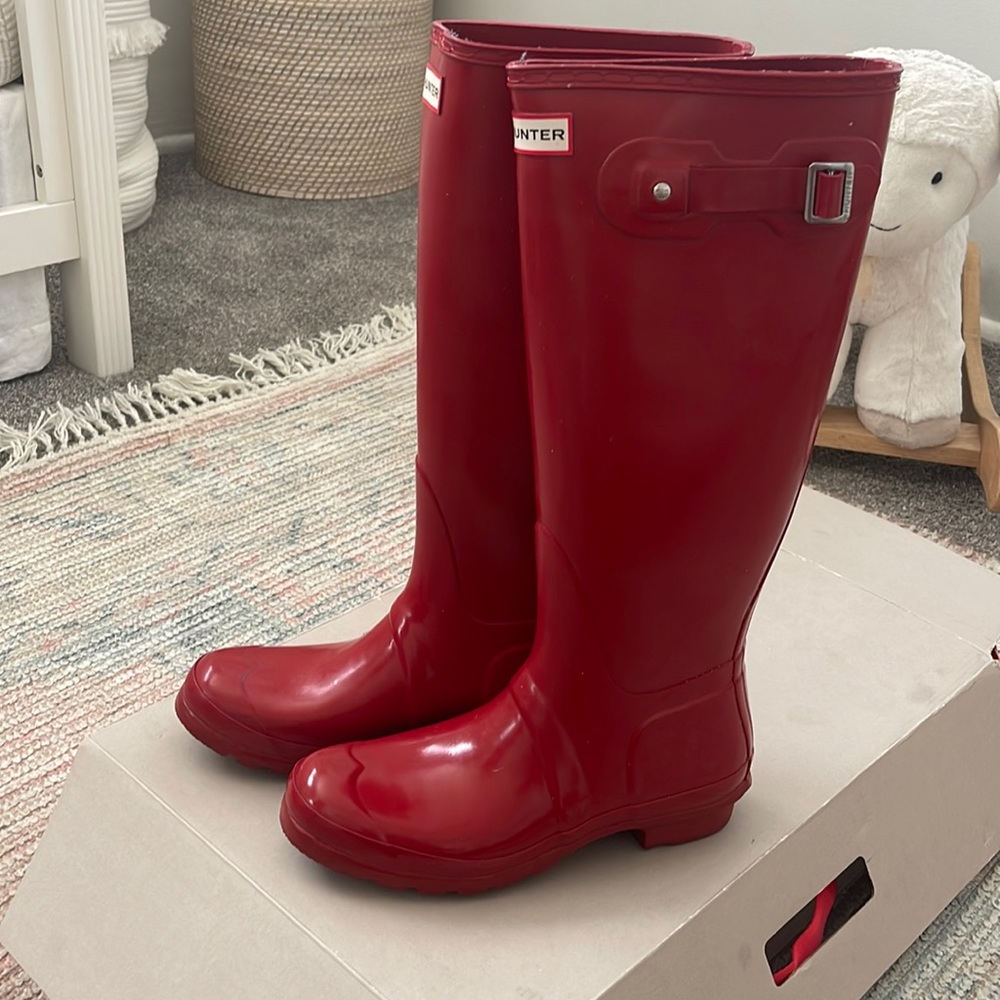 Red hunter boots